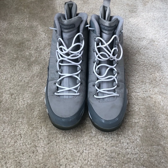 Retro 9 “Cool Grey” - Picture 4 of 8